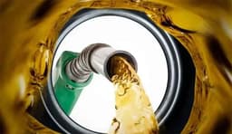 জ্বালানি সংকট মোকাবিলায় সোমবার থেকে সরবরাহ বাড়াচ্ছে বিপিসি