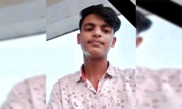 চিরকুটে মা-বাবার কাছে ক্ষমা চেয়ে নিজ ঘরে এসএসসি পরীক্ষার্থীর আত্মহত্যা
