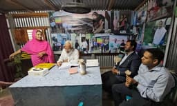 জাসমার ভার্মি কম্পোস্ট সার কারখানা পরিদর্শনে উদ্ধর্তন কর্মকর্তা