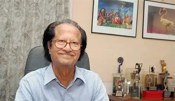 চিত্রকলা ও সংস্কৃতির উজ্জ্বল নক্ষত্র মুস্তাফা মনোয়ারের জীবনাবসান
