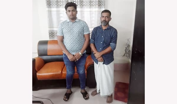 রোহিঙ্গা ভোটার! জন্মসনদসহ ধরা পড়ল জালচক্র