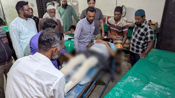 ইয়াবা সেবনে বাধা, হোটেল মালিককে পিটিয়ে পা থেঁতলে দিল সন্ত্রাসীরা