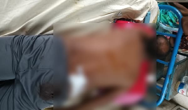 রাজবাড়ীতে চাঁদা না পেয়ে চেয়ারম্যানকে প্রকাশ্যে কুপিয়ে জখম !