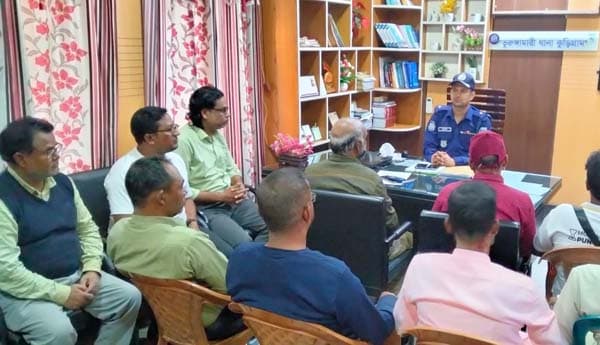 অপপ্রচার ও বিভ্রান্তিকর সংবাদের প্রকৃত ঘটনায় ভূরুঙ্গামারীতে ওসির প্রেস ব্রিফিং