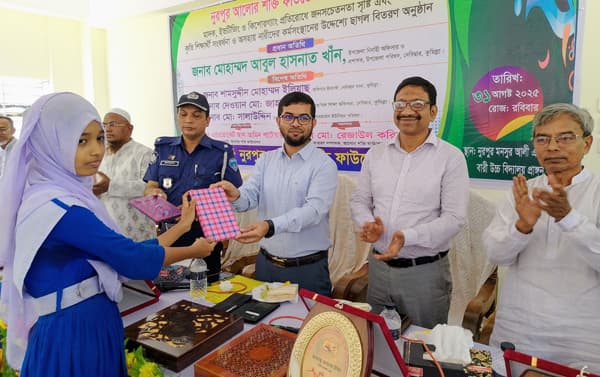 মাদক ও অপরাধ প্রতিরোধে নুরপুর আলোর শক্তি