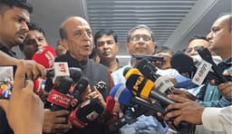 অতীতে আটকে না থেকে বাংলাদেশ-ভারতকে সামনে এগোতে হবে