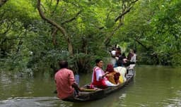 টাঙ্গুয়ার হাওরে পর্যটকদের অবাধ আচরণে হুমকির মুখে জীববৈচিত্র্য