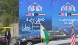 মার্কিন নৌ-অবরোধ চললে আলোচনায় বসবে না ইরান