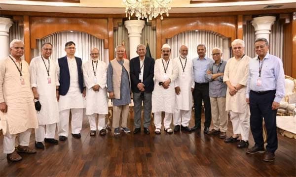 ফেব্রুয়ারির প্রথমার্ধেই নির্বাচন নিশ্চিতের আশ্বাস পেল বিএনপি