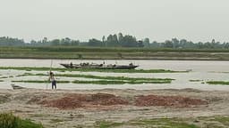 দুধকুমার নদে অবৈধ বালু উত্তোলনে তীররক্ষা বাঁধ ঝুঁকিতে