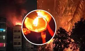 যেসব জায়গায় থার্টি ফার্স্টের ফানুসের আগুন