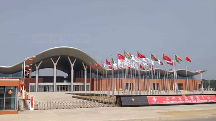 নতুন ঠিকানায় পর্দা উঠলো বাণিজ্য মেলা