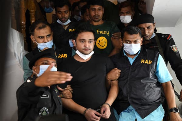 সেলিমপুত্র ইরফানের দুই মামলায় জামিন