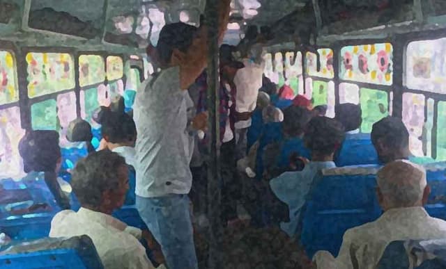 সরকারি বাসে তরুণীর পাশে বসে হস্তমৈথুন! অত:পর ...