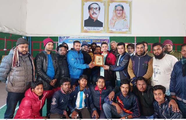 ধামইরহাটে অতিরিক্ত পুলিশ সুপারকে বিদায়ী সংবর্ধনা