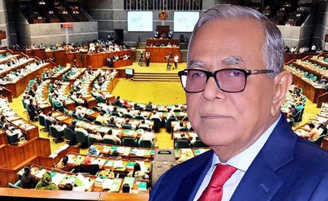 জনস্বার্থকে সবকিছুর ঊর্ধ্বে স্থান দিতে হবে: সংসদে রাষ্ট্রপতি