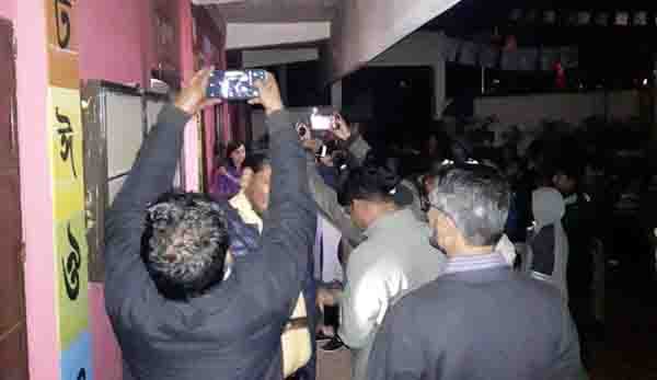 মৌলভীবাজার-৩: একটি ভোট কেন্দ্রে আগুন দিয়েছে দুর্বৃত্তরা