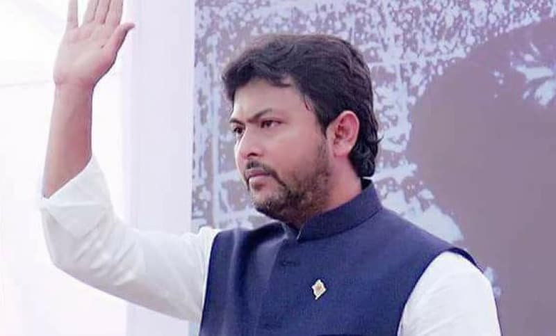 কাজী জাফর উল্যাহকে হারিয়ে হ্যাটট্রিক জয়ী হলেন নিক্সন চৌধুরী