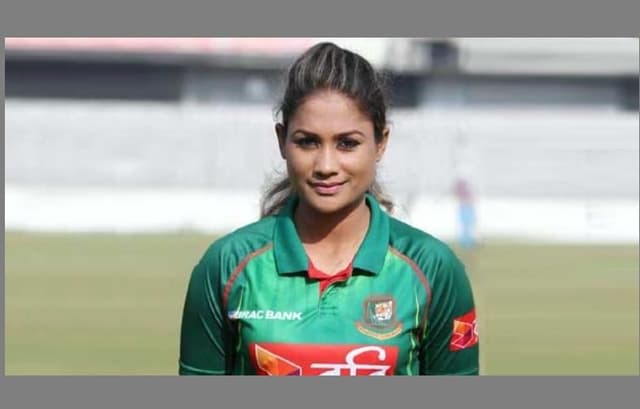 শৃঙ্খলা ভঙ্গের শাস্তি, দল থেকে বাদ জাহানারা