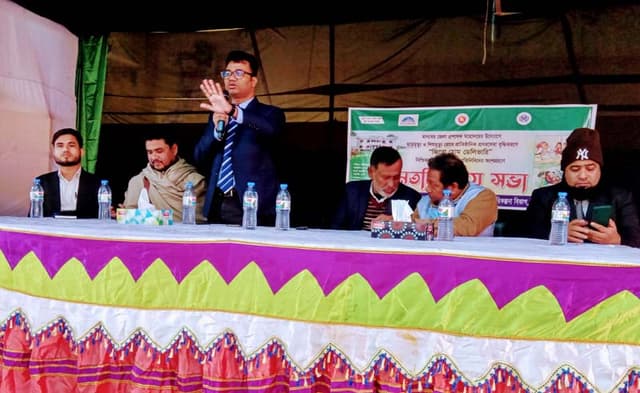 সরাইলে জিরো হোম ডেলিভারি নিশ্চিতকল্পে জনপ্রতিনিধিদের মতবিনিময়