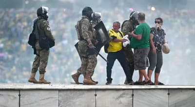 ব্রাজিলের কংগ্রেস ও রাষ্ট্রপতি ভবনে হামলায় গ্রেপ্তার ৪০০