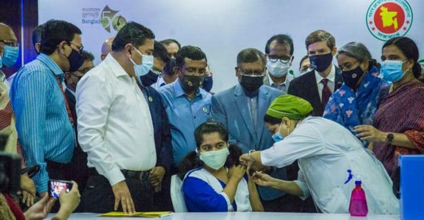 টিকা নিতে শিক্ষার্থীদের নিবন্ধন লাগবে না: শিক্ষামন্ত্রী