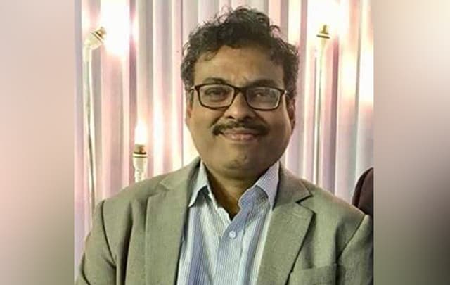 মারা গেছেন সাংবাদিক মিজানুর রহমান খান