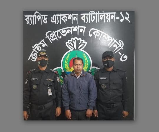 টাঙ্গাইলে ব্ল্যাকমেইল করে ধষর্ণের অভিযোগে ধর্ষক আটক