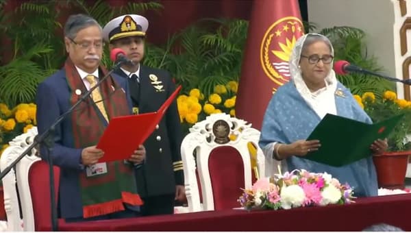 পঞ্চমবার প্রধানমন্ত্রী হিসেবে শপথ নিলেন শেখ হাসিনা