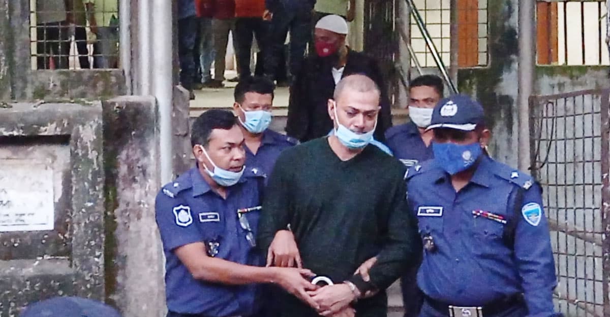 লিয়াকতই সিনহাকে খুন করেছে, আমার প্রতি সদয় হোন স্যার :ওসি প্রদীপ