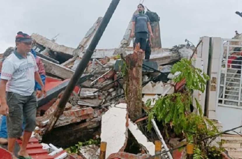 ইন্দোনেশিয়ায় ৬.২ মাত্রার শক্তিশালী ভূমিকম্প, নিহত ৭