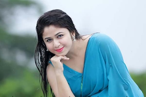 করোনায় আক্রান্ত ফারিয়া শাহরিন