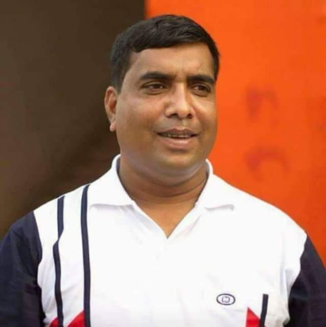 সাভার পৌর-নির্বাচনে মেয়রপুত্রের কাছে সাংবাদিক লাঞ্ছিত