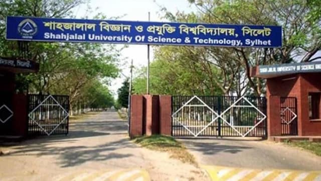 শাবিপ্রবির কয়েকজনের অবস্থা আশঙ্কাজনক, হল ছাড়ছে শিক্ষার্থীরা