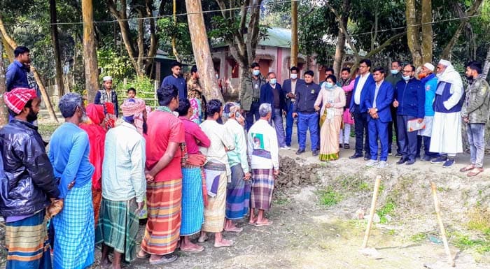 ভূঞাপুরে কর্মসৃজন প্রকল্পের কাজের উদ্বোধন