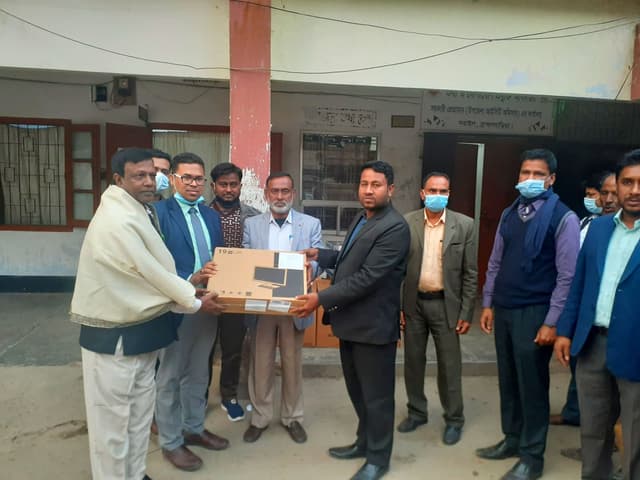 সরাইলে ৯টি ইউনিয়ন পরিষদ পেলো এলজিএসপির কম্পিউটার