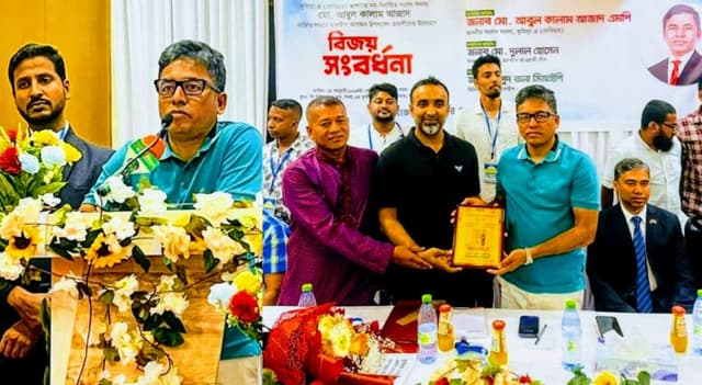 দেবীদ্বারের নবনির্বাচিত এমপি আবুল কালাম আজাদকে মালদ্বীপে সংবর্ধনা