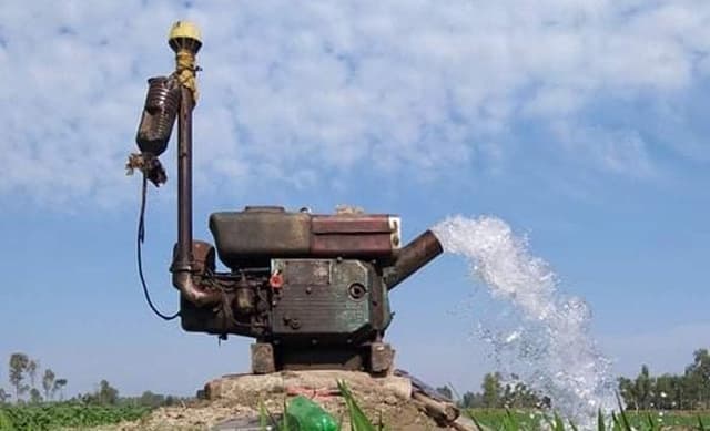 ডিজেলের মূল্য বৃদ্ধিতে দুশ্চিন্তায় কৃষক