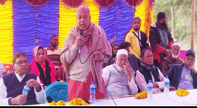 ধামইরহাটে গ্রামীন রাস্তা নির্মাণ কাজের উদ্বোধন