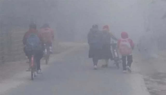 তীব্র শীতে রাজশাহীর সকল স্কুলে ছুটি