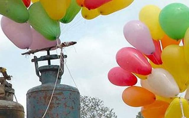 বেলুন গ্যাস সিলিন্ডার বিস্ফোরণে নিহত তিন