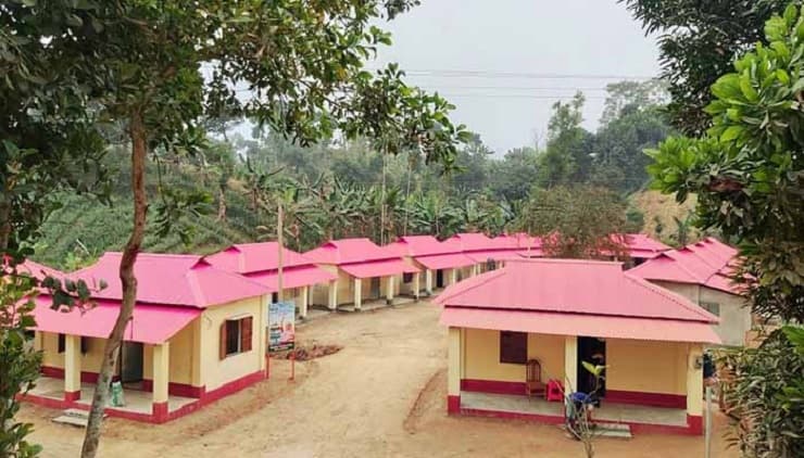 বিশ্বে নতুন ইতিহাস, একসঙ্গে ঘর পাচ্ছে ৭০ হাজার পরিবার