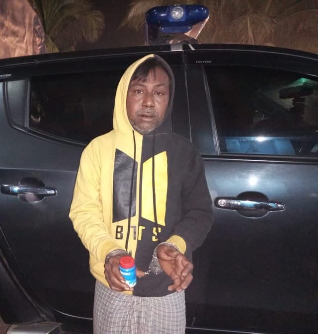 ওষুধের কোটায় মিলল ইয়াবা,অতঃপর