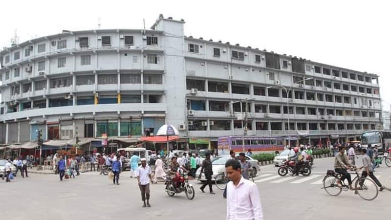 গুলশান শপিং সেন্টার ৩০ দিনের মধ্যে গুঁড়িয়ে দেওয়ার নির্দেশ