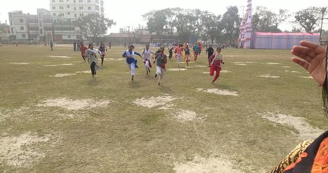 হিলিতে শেখ কামাল অ্যাথলেটিকস প্রতিযোগিতার উদ্বোধন