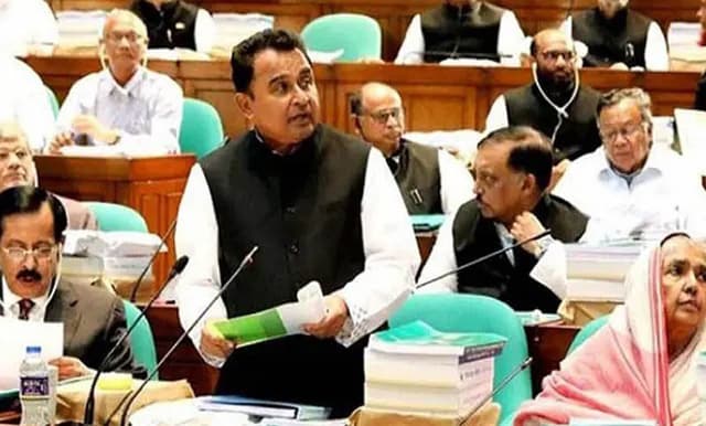 সংসদে শীর্ষ ২০ ঋণখেলাপির তালিকা প্রকাশ