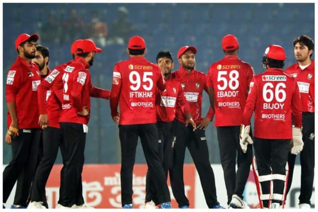 সিলেটের বিপক্ষে টসে জিতে ফিল্ডিংয়ে বরিশাল