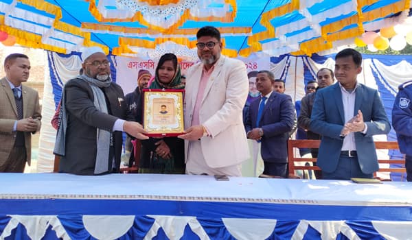 স্মার্ট বাংলাদেশ গড়তে শিক্ষাকে অগ্রাধিকার দিতে হবে: এমপি সুমন