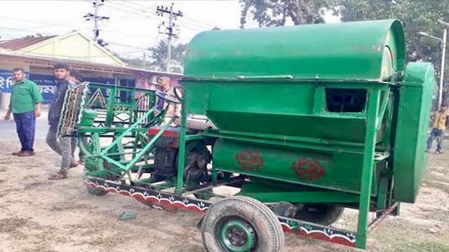 ভেড়ামারায় ‘হাতি মেশিনের’ চাকায় পৃষ্ট হয়ে কিশোর নিহত