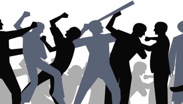 জমি নিয়ে দুই গ্রুপের সংঘর্ষে নিহত ২